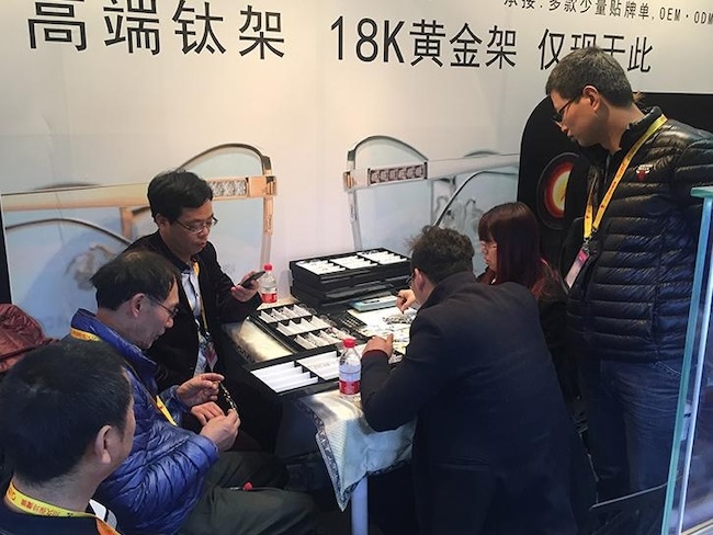 2025上海眼鏡展引領(lǐng)健康生活新風(fēng)尚-從護(hù)眼到心靈療愈