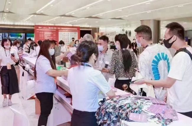 中國(義烏)國際帽子圍巾手套展覽會http://www.cinki.cn/zhanhui/306.html