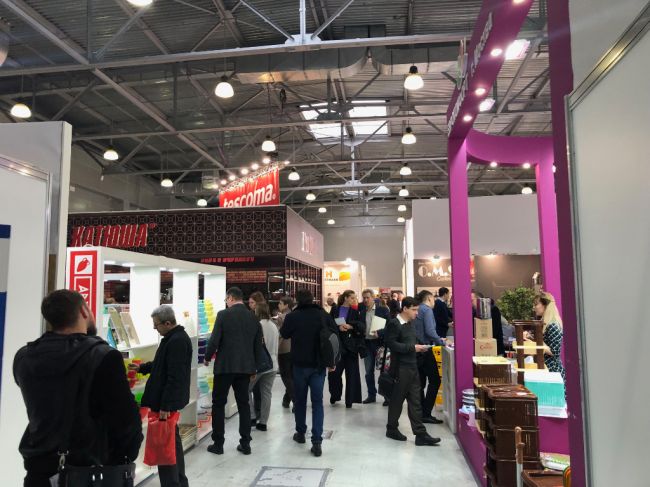 俄羅斯莫斯科家庭用品及家用電器展覽會(huì)HouseHold Expohttp://www.cinki.cn/zhanhui/104.html